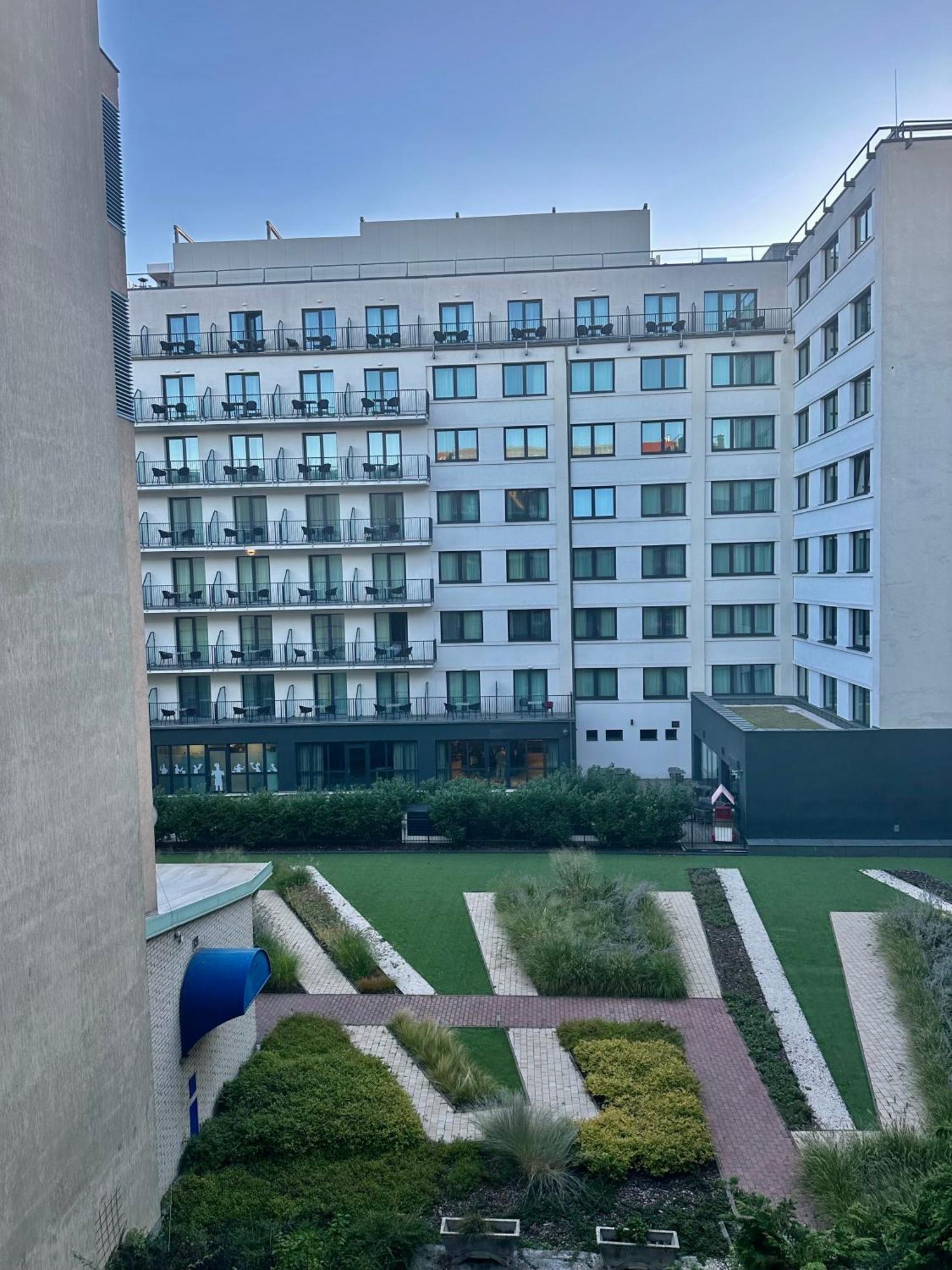 Wonder Deer Luxury Apartment At The Opera Self Check-In Budapest Ngoại thất bức ảnh