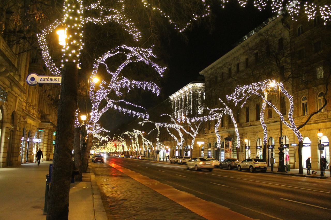 Wonder Deer Luxury Apartment At The Opera Self Check-In Budapest Ngoại thất bức ảnh