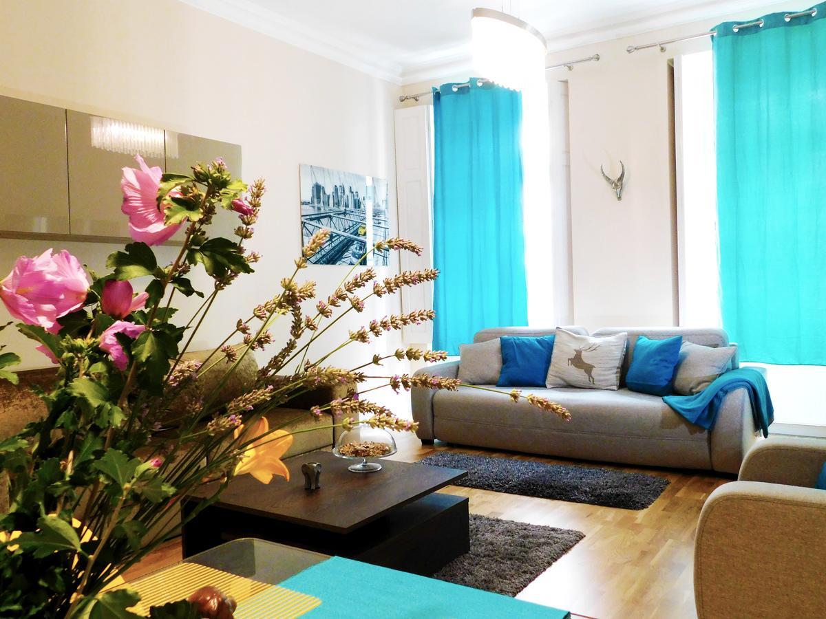 Wonder Deer Luxury Apartment At The Opera Self Check-In Budapest Ngoại thất bức ảnh
