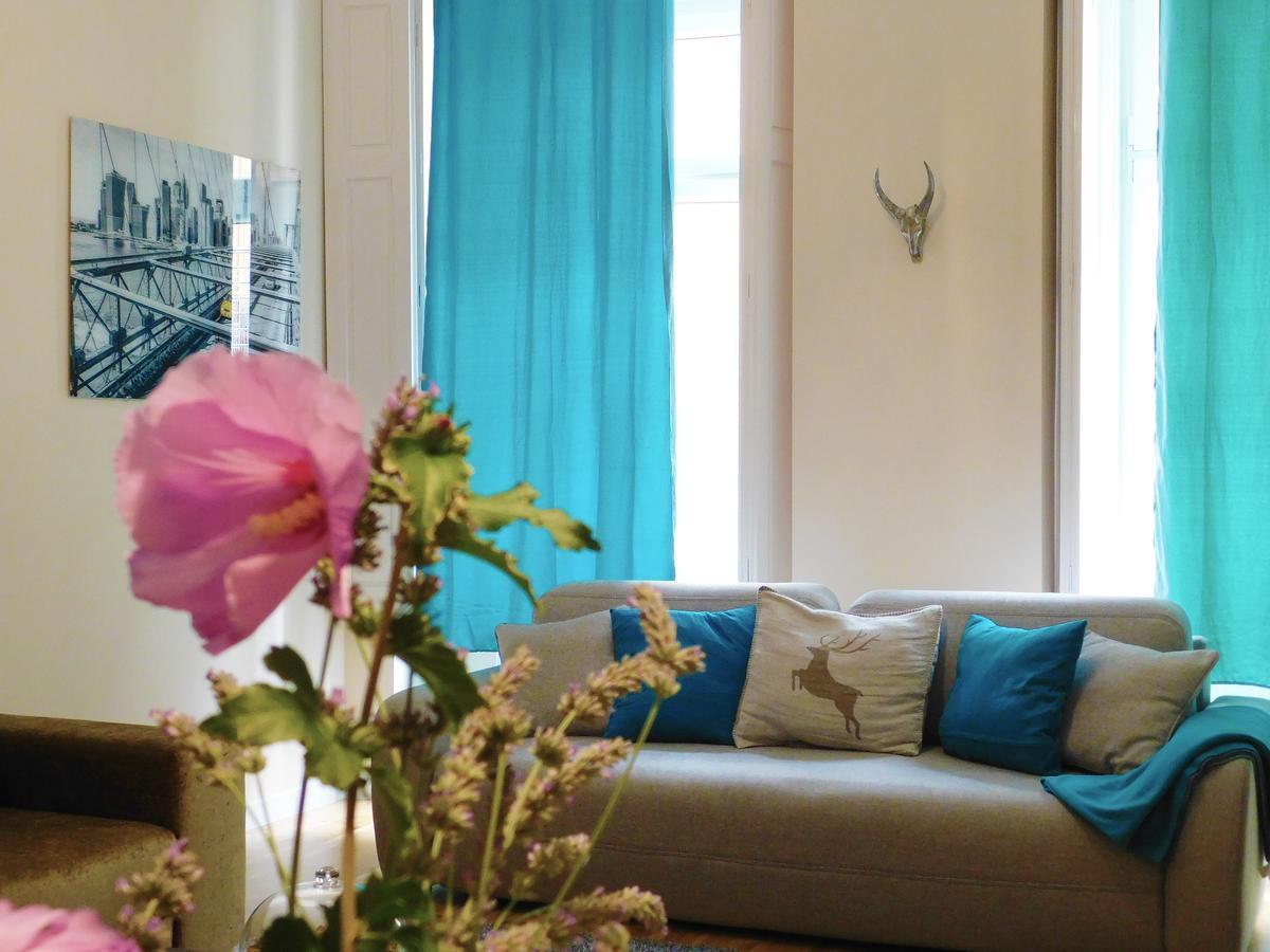 Wonder Deer Luxury Apartment At The Opera Self Check-In Budapest Ngoại thất bức ảnh