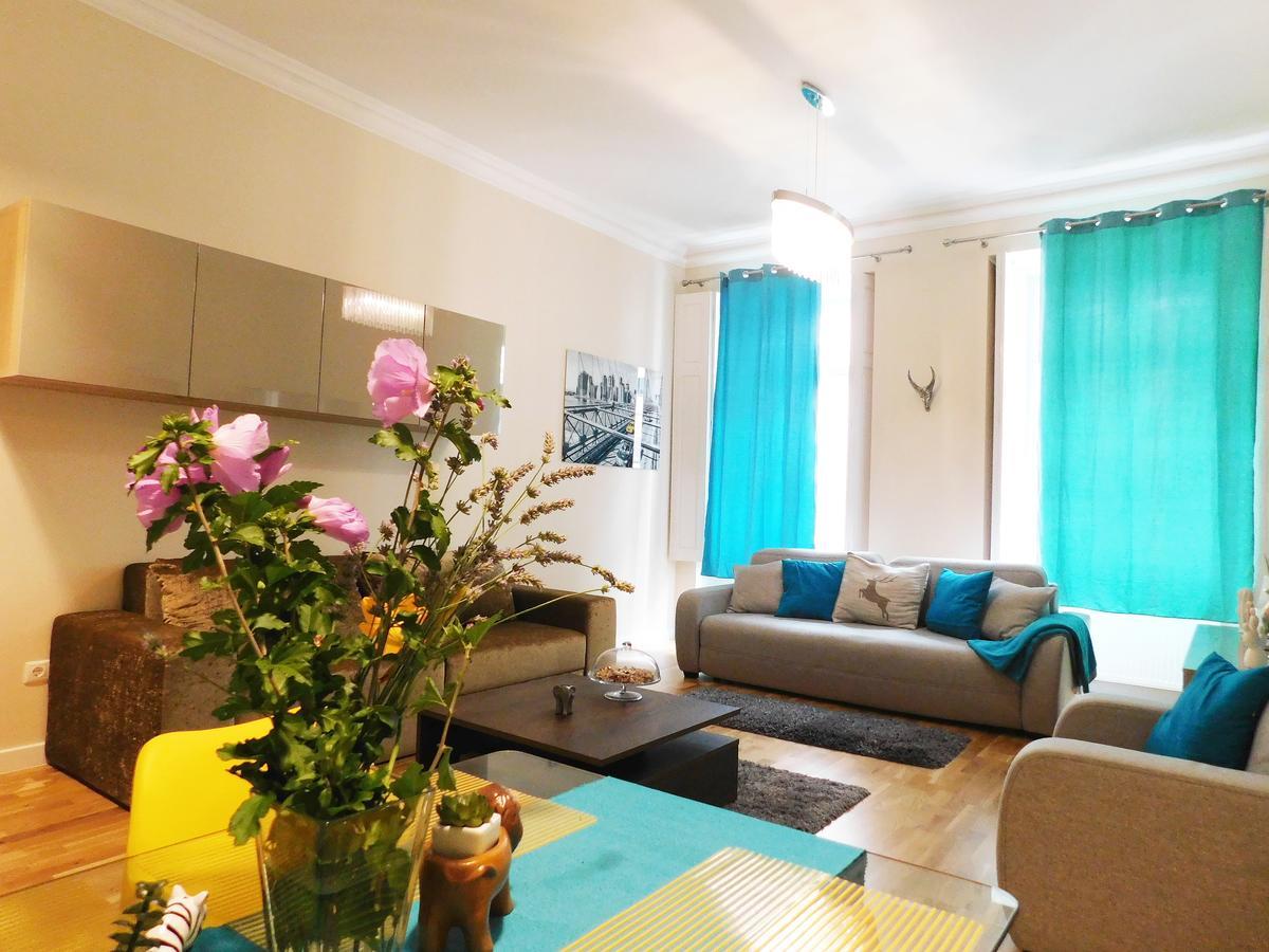 Wonder Deer Luxury Apartment At The Opera Self Check-In Budapest Ngoại thất bức ảnh