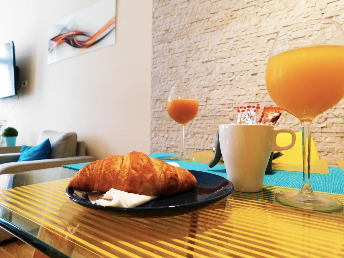 Wonder Deer Luxury Apartment At The Opera Self Check-In Budapest Ngoại thất bức ảnh